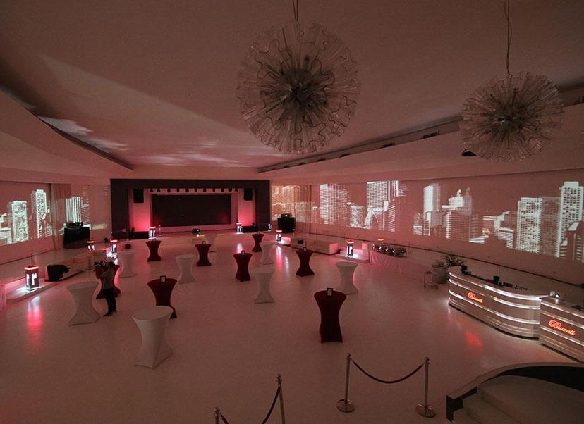 https://honeypot0.s3.amazonaws.com/1699967821835-gallery-galerie_biavati-events1023-14-20.jpg