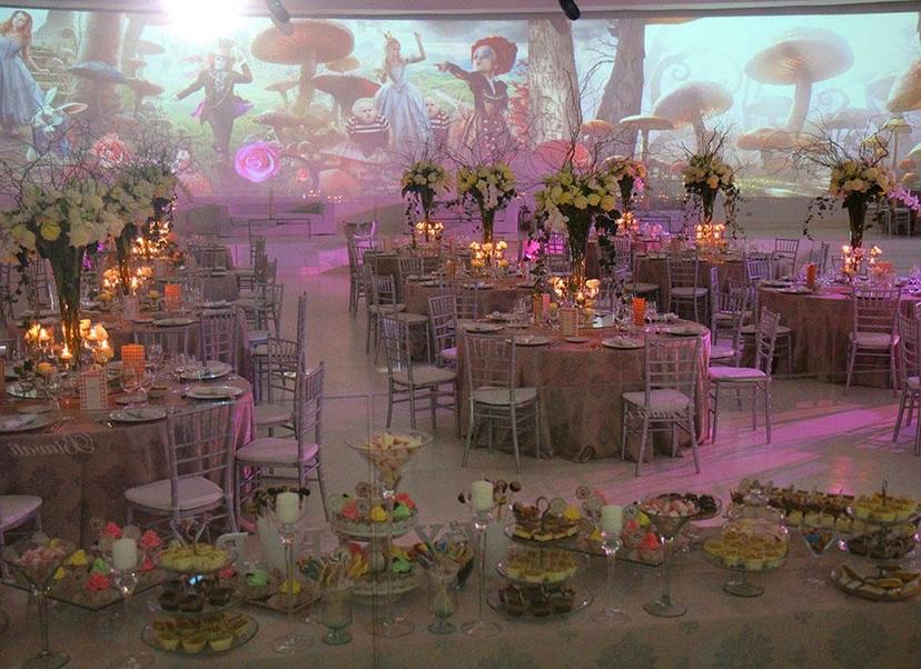 https://honeypot0.s3.amazonaws.com/1699967821998-gallery-galerie_biavati-events1023-15-12.jpg