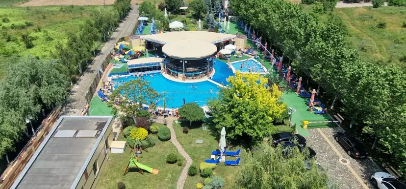 https://honeypot0.s3.amazonaws.com/1700164063885-gallery-HOTEL%20MARI%20VILA%20%281%29.webp